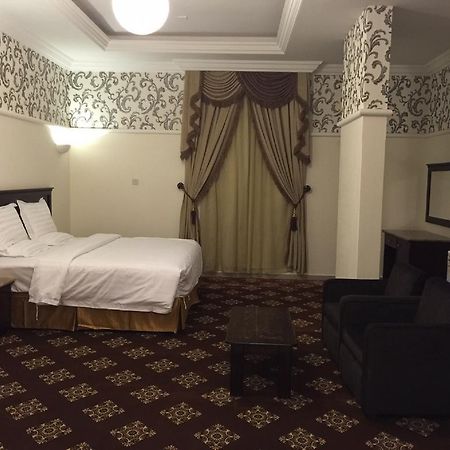 Al Denny Aparthotel Jeddah Phòng bức ảnh